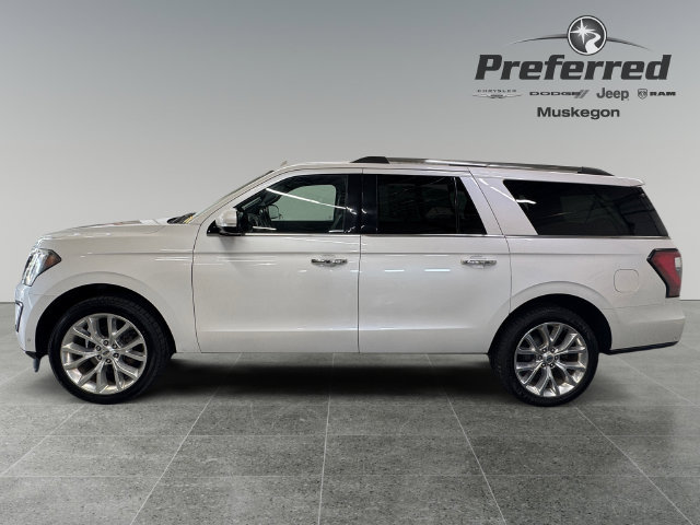 Used 2018 Ford Expedition Max Limited w/ Equipment Group 302A AWD/4WD image 9