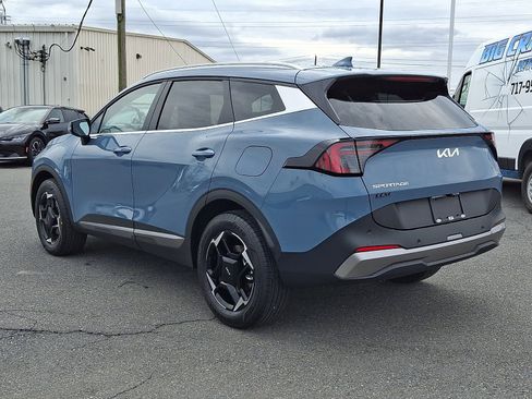 New 2026 Kia Sportage EX image 3