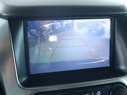 Used 2018 Chevrolet Tahoe LT RWD image 23