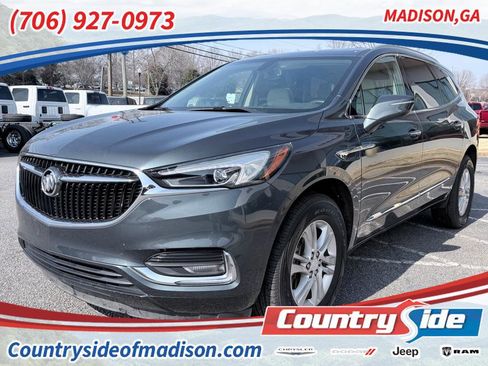 Used 2018 Buick Enclave Essence image 1