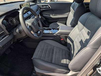 New 2026 Mitsubishi Outlander LE