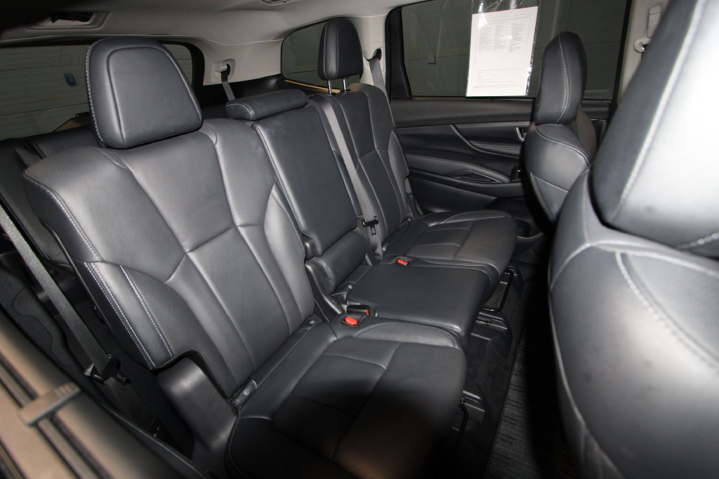 Used 2023 Subaru Ascent Limited AWD/4WD image 23