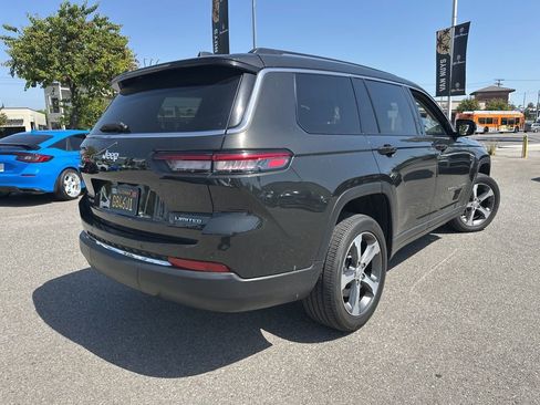 Used 2023 Jeep Grand Cherokee L Limited w/ Luxury Tech Group II image 5