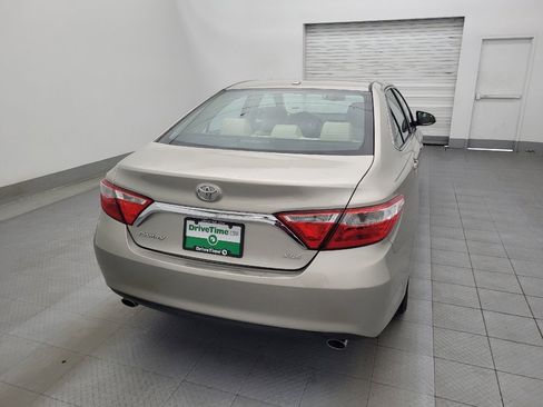 Used 2015 Toyota Camry XLE image 7