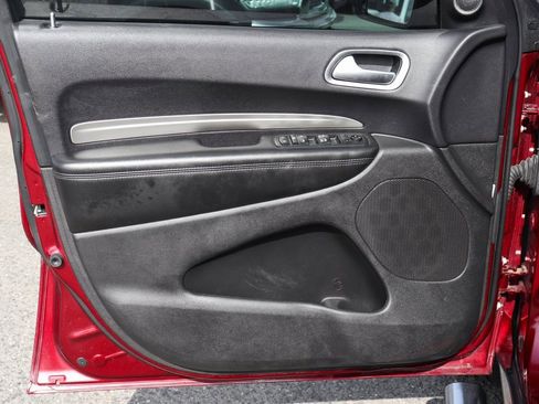 Used 2019 Dodge Durango SXT image 13