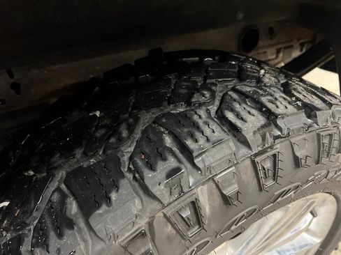 Certified 2018 Chevrolet Silverado 1500 High Country image 10