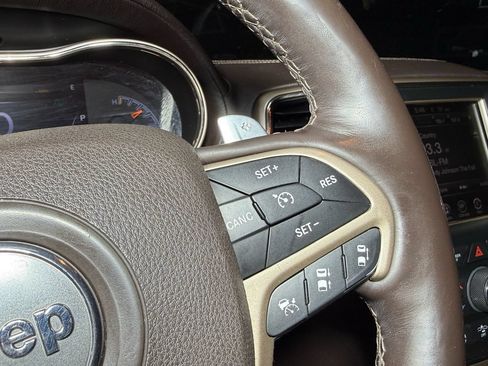 Used 2014 Jeep Grand Cherokee Summit AWD/4WD image 14