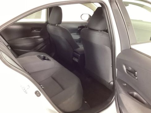 Used 2024 Toyota Corolla LE FWD image 33