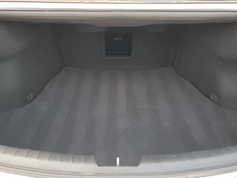 Used 2017 Kia Cadenza Technology image 33