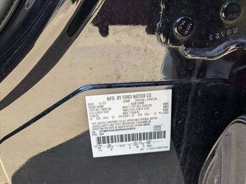 Used 2024 Ford Edge Titanium image 24