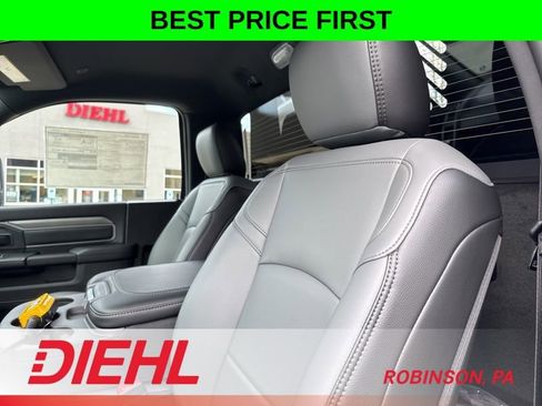 New 2026 RAM 5500 Tradesman w/ Chrome Appearance Group AWD/4WD image 16