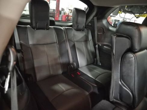 Used 2019 Nissan Pathfinder SL image 16