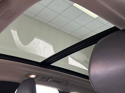 Certified 2023 Volvo XC60 B6 Ultimate w/ Protection Package Premier image 22