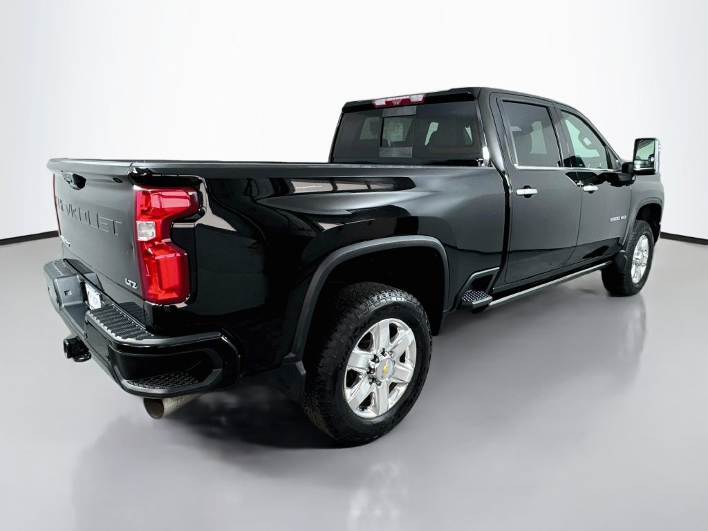 Used 2023 Chevrolet Silverado 3500 LTZ w/ Z71 Chrome Sport Edition AWD/4WD image 7