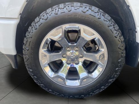 Used 2019 RAM 1500 Big Horn AWD/4WD image 30