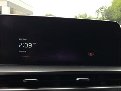 Used 2023 Kia Telluride S image 18