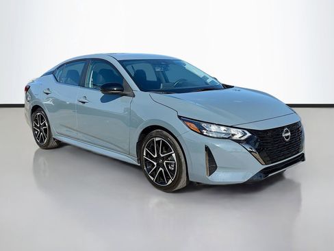 Used 2024 Nissan Sentra SR w/ Trunk Package image 3