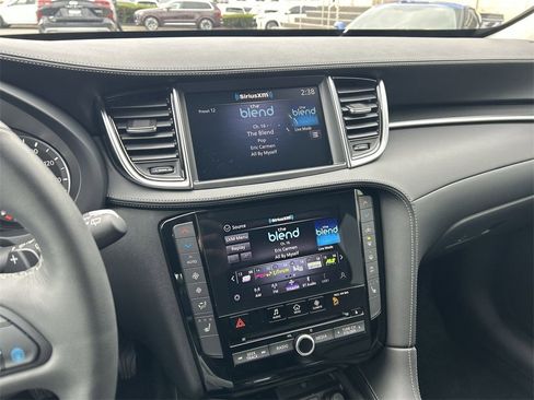 Certified 2025 INFINITI QX50 Luxe image 20