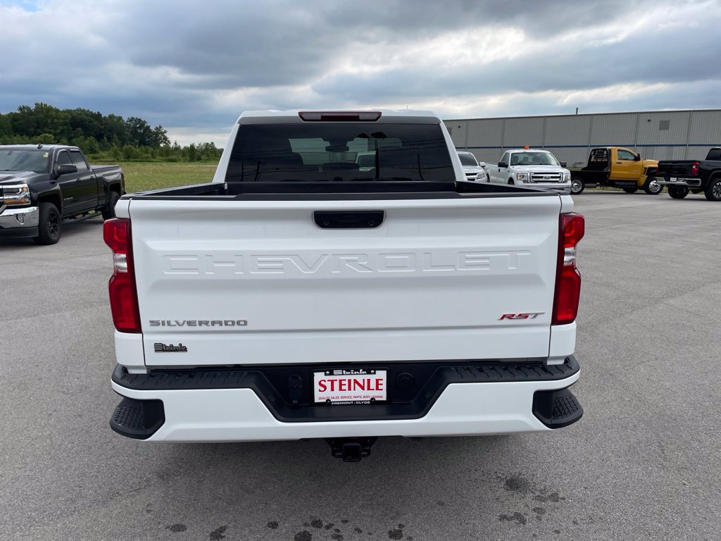 Used 2026 Chevrolet Silverado 1500 RST AWD/4WD image 8