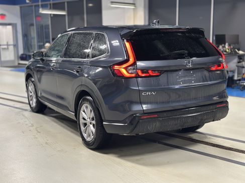 Used 2024 Honda CR-V EX-L image 8