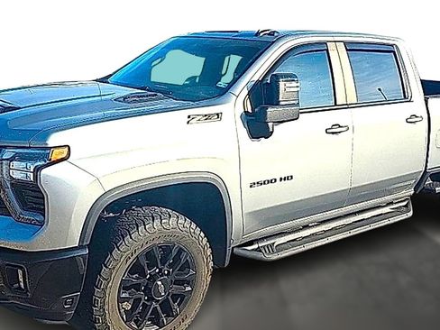 Used 2025 Chevrolet Silverado 2500 LT w/ Trail Boss Package AWD/4WD image 1
