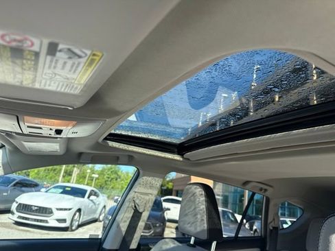 Used 2017 Toyota RAV4 XLE w/ All Weather Liner Package AWD/4WD image 13