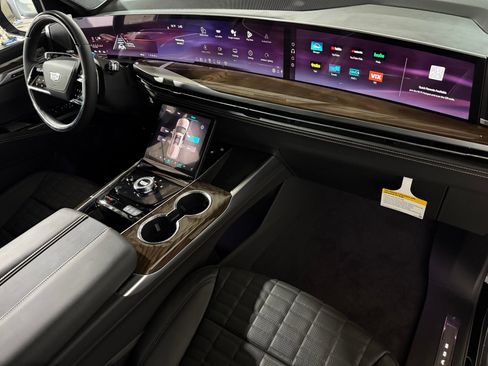 New 2026 Cadillac Escalade ESV Platinum Sport image 62