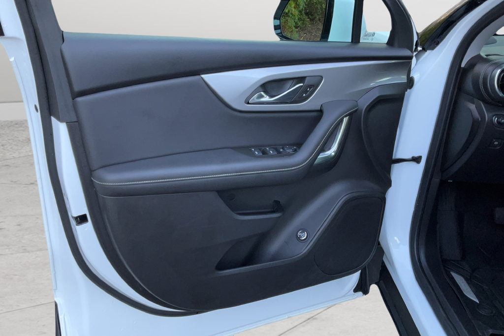 Used 2024 Chevrolet Blazer LT w/ LPO, Floor Liner Package FWD image 10
