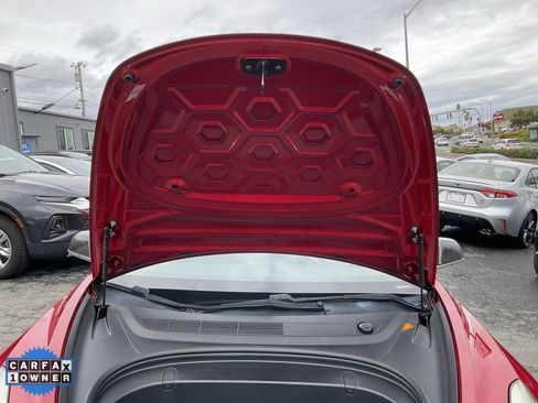 Used 2018 Tesla Model 3 Performance image 12