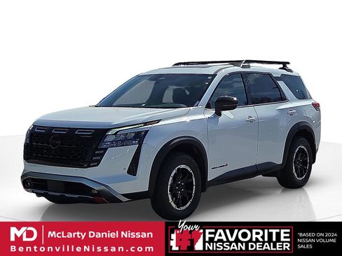 New 2026 Nissan Pathfinder Rock Creek image 2