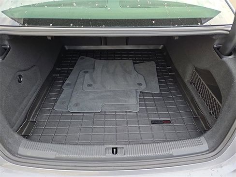 Used 2017 Audi A6 2.0T Premium image 28