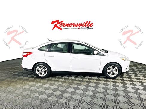 Used 2014 Ford Focus SE image 8
