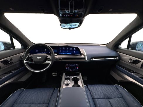 New 2026 Cadillac Vistiq Premium Luxury image 23