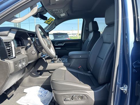 New 2025 GMC Sierra 1500 Denali w/ Technology Package image 12