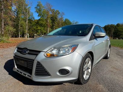 Used 2014 Ford Focus SE w/ SE Winter Package