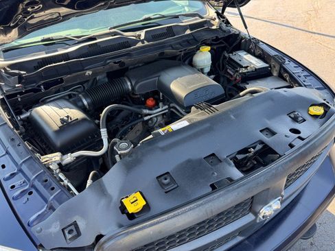 Used 2017 RAM 1500 Tradesman AWD/4WD image 23