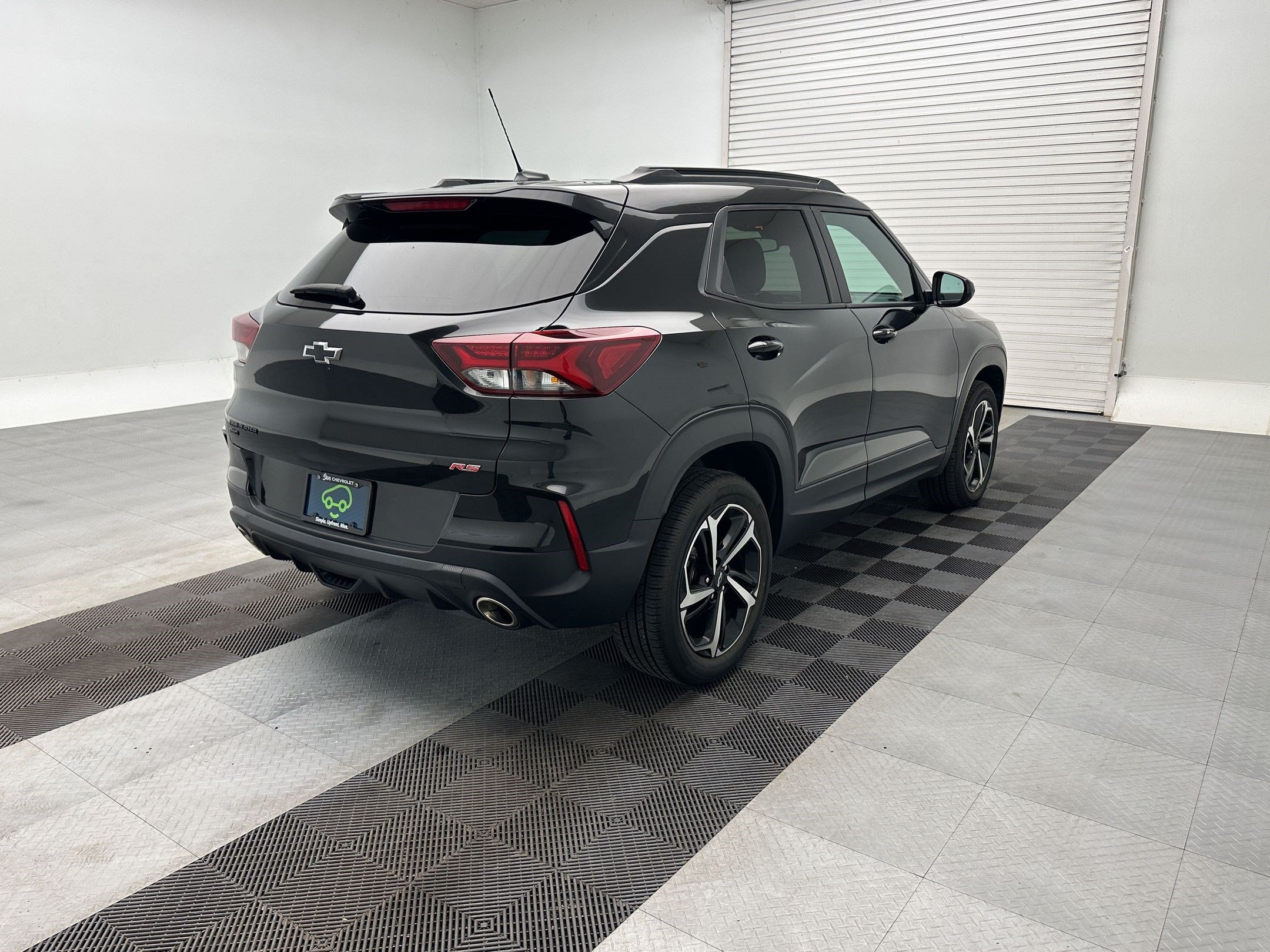 Certified 2023 Chevrolet TrailBlazer RS w/ Convenience Package AWD/4WD image 9