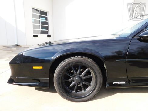 Used 1992 Chevrolet Camaro RS image 10