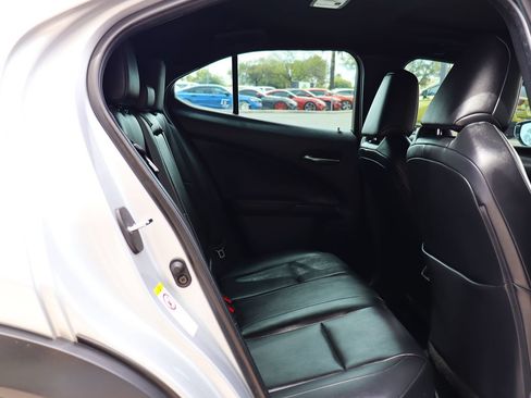 Used 2019 Lexus UX 200 w/ Premium Package FWD image 28