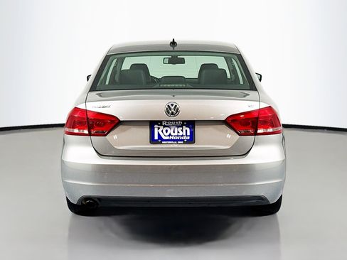Used 2013 Volkswagen Passat 2.5 SE image 6
