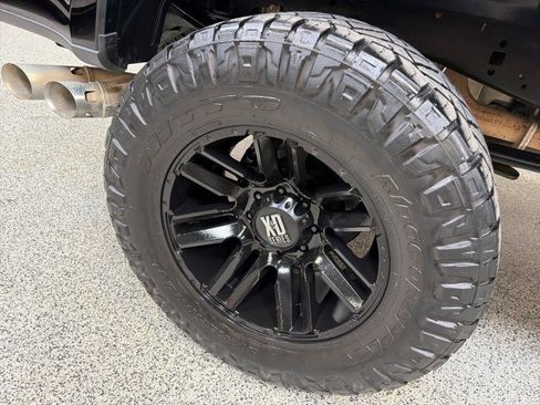 Used 2017 Ford F250 Platinum w/ Platinum Ultimate Package image 55