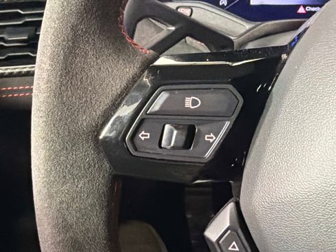 Used 2023 Lamborghini Huracan Sterrato image 39