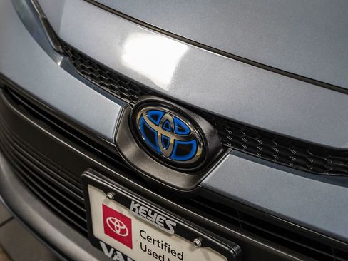 Certified 2024 Toyota Corolla LE FWD image 9