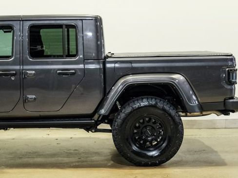 Used 2025 Jeep Gladiator Sport AWD/4WD image 48