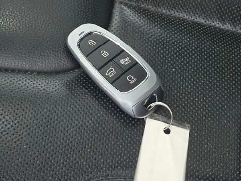 Used 2023 Hyundai Palisade Limited image 29