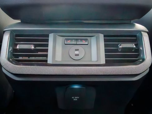 New 2026 Ford F150 Platinum w/ Equipment Group 701A Base image 11