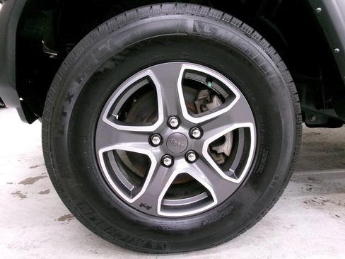 Used 2021 Jeep Wrangler Sport image 2