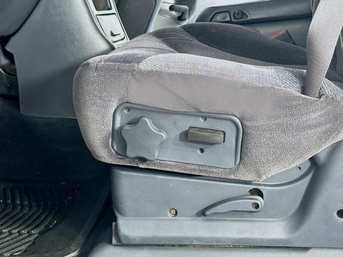 Used 2001 GMC Sierra 2500 SLE image 26