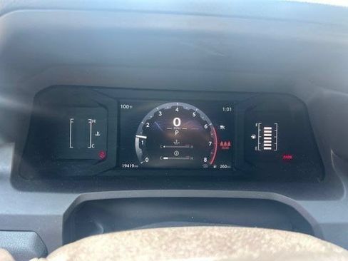 Used 2024 Toyota Tacoma SR5 RWD image 4