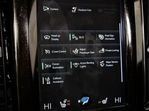 Used 2020 Volvo XC60 T6 Inscription w/ Protection Package Premier image 17